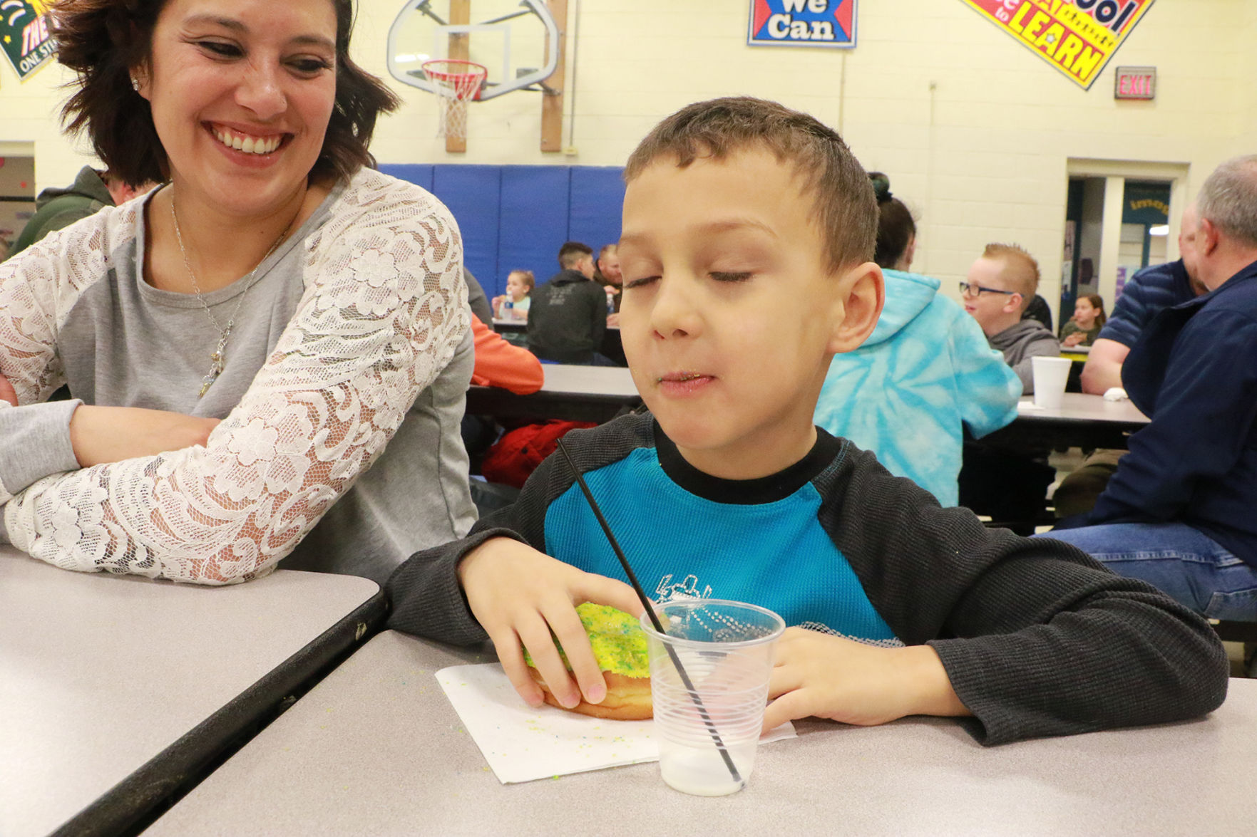 PHOTOS: Geil Doughnuts with Dad 2020